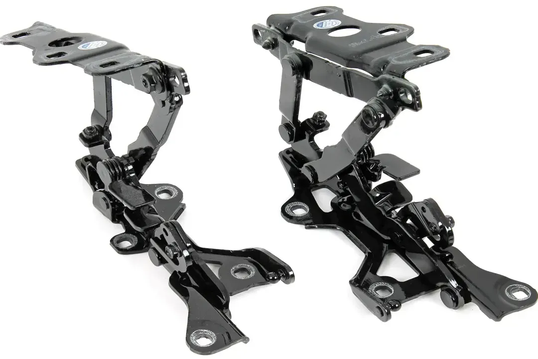 HINGE -RIGHT HOOD